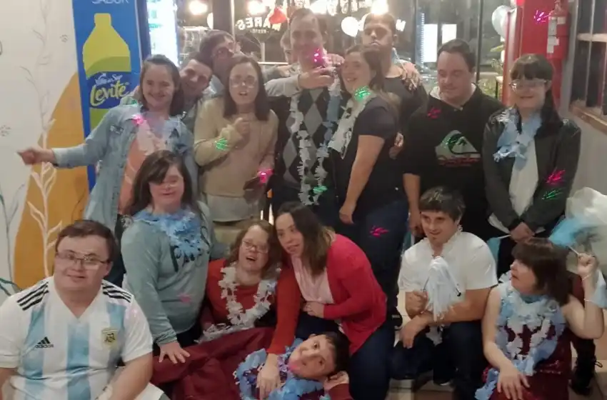 Oyhamburu volvió a Mar del Plata y celebró su segundo subcampeonato junto a familiares y amigos