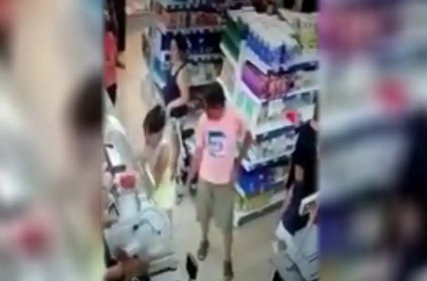 Buscan identificar a un pervertido que filmó por debajo de la falda a varias mujeres