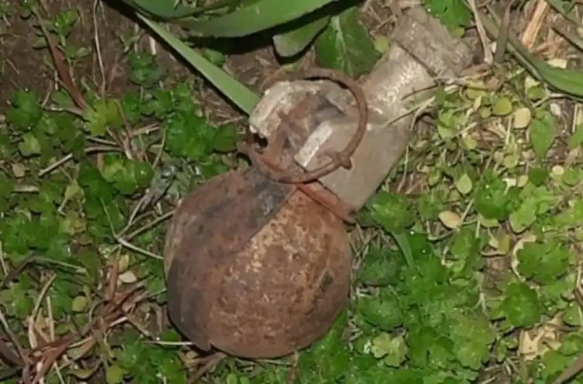 Encuentran una granada en un terreno baldío