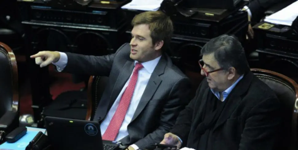 Massot le deseó un "que en paz descanse" a Néstor Kirchner y enfureció a los diputados del FpV