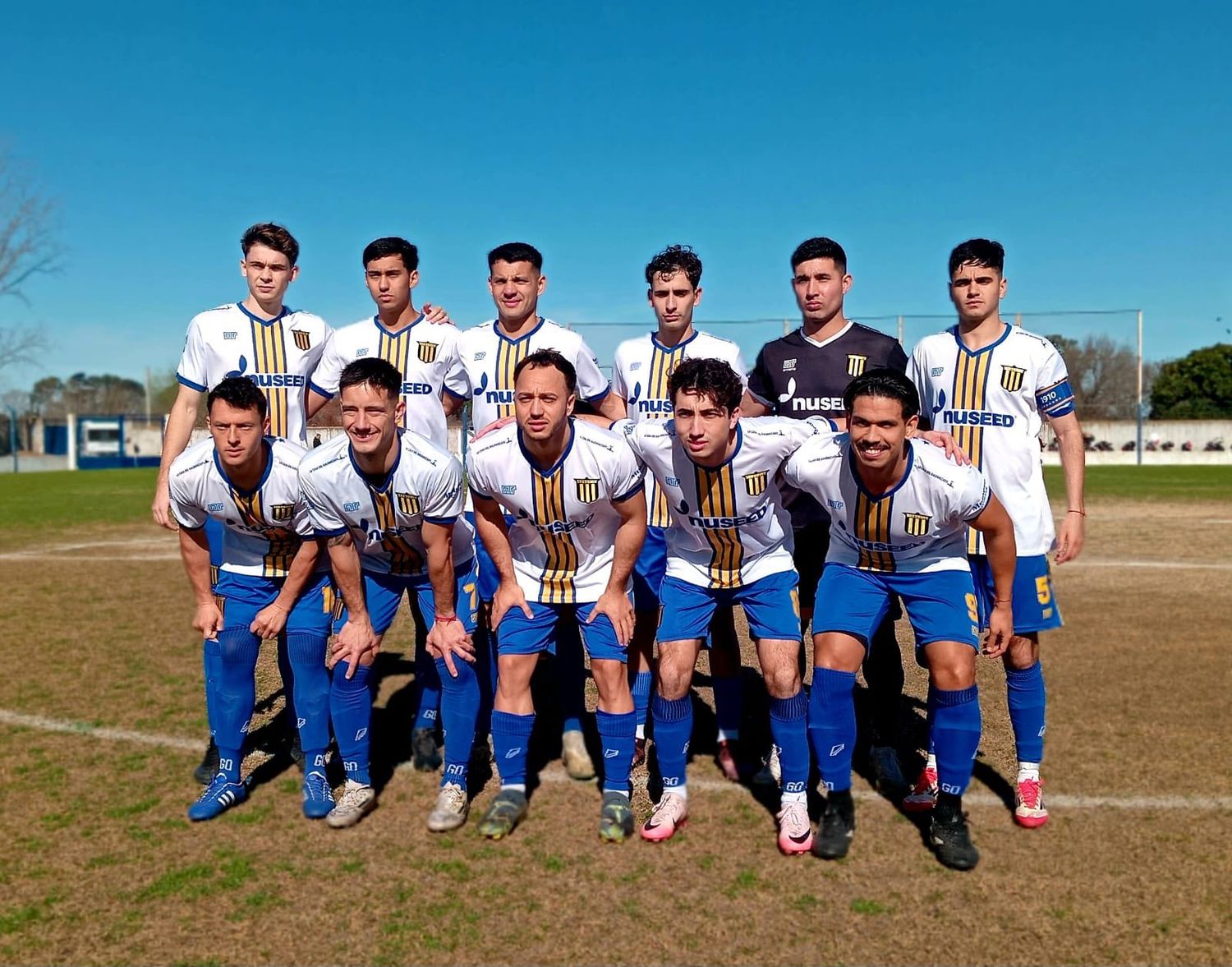 Centenario juega una final ante General Belgrano y podría descender este fin de semana.