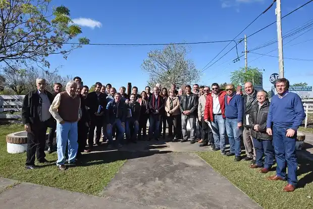 Bordet unificó criterios con intendentes del PJ para optimizar recursos