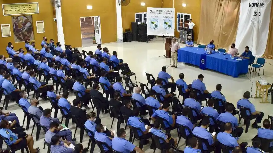 IMPLEMENTACIÓN DE NORMAS ISO 39.001 EN LA POLICÍA DE FORMOSA