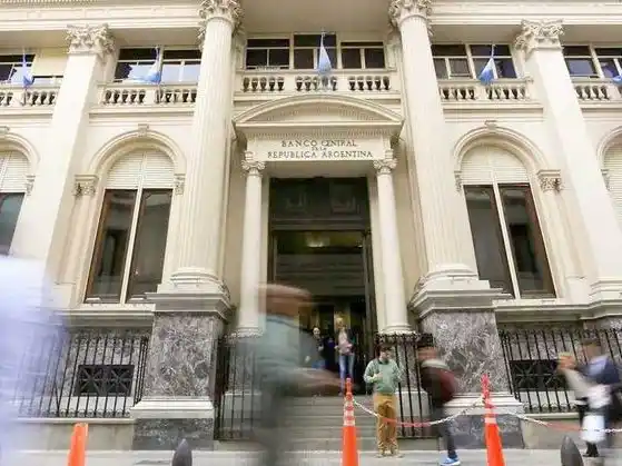 Milei aseguró que el Banco Central solo
comprará dólares para sumar reservas