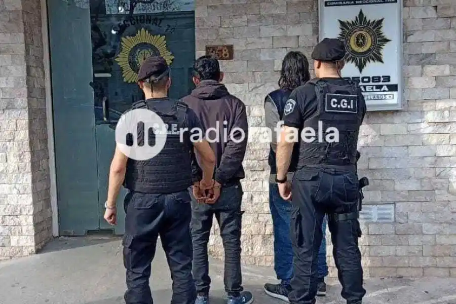 Dos masculinos ingresaron a una vivienda: sustrajeron dos bicicletas