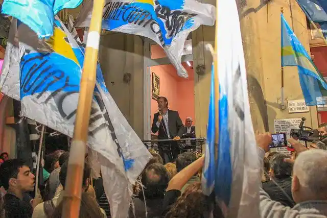 Piaggio: “Quiero que esta casa partidaria sea de todos”