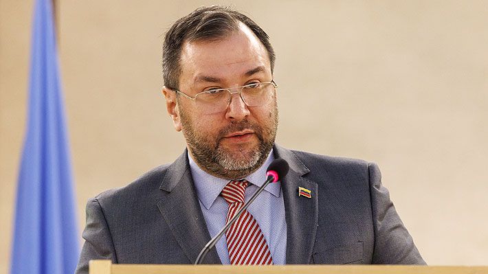 Venezuela expulsó al embajador de Argentina y de otros países
