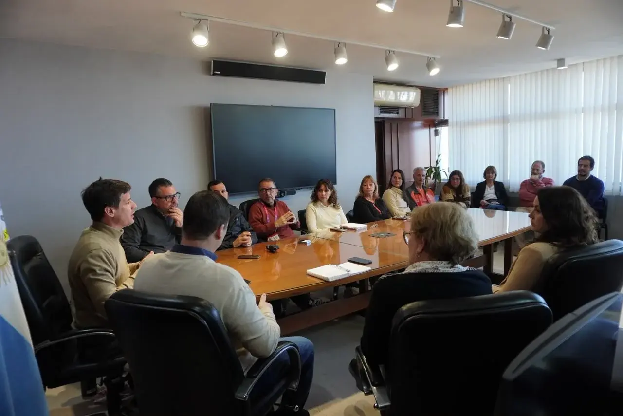 Viotti encabezó una reunión de Gabinete para evaluar los primeros días de los Juegos Suramericanos