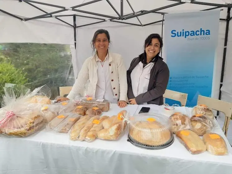 Artesanos y gastronómicos participan de la Fiesta del Pan desde hace 7 años.