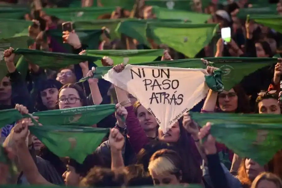 A tres años del aborto legal, disminuyó la mortalidad materna y los embarazos de niñas y adolescentes