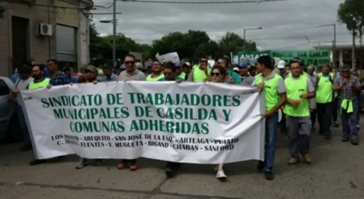 Casilda: municipales cortarán la ruta si no les pagan los sueldos