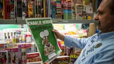 Salió a la venta el nuevo número de Charlie Hebdo