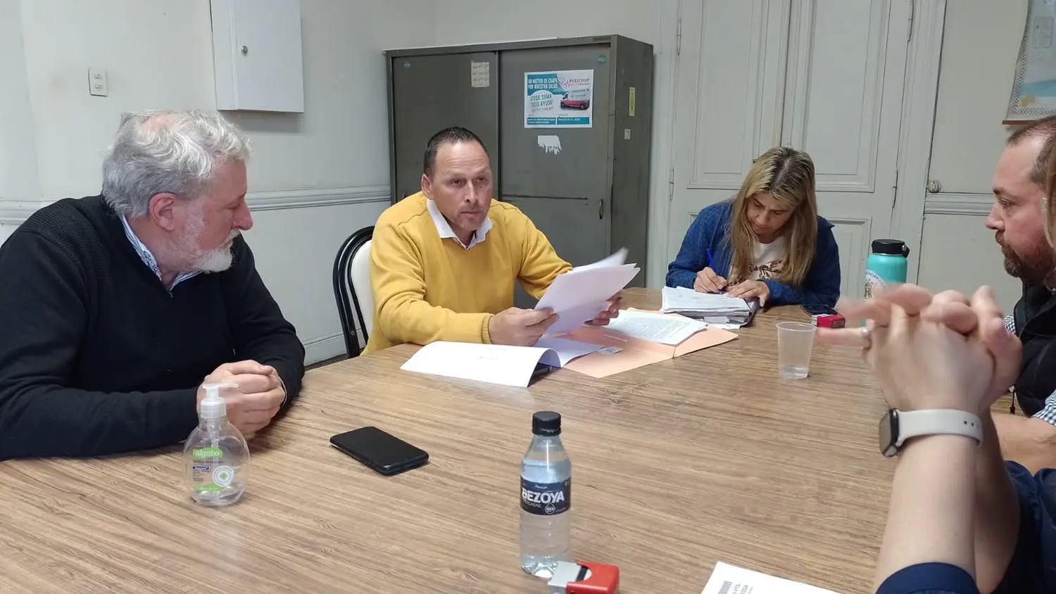 De cara al verano, piden ampliar un parador de Claromecó