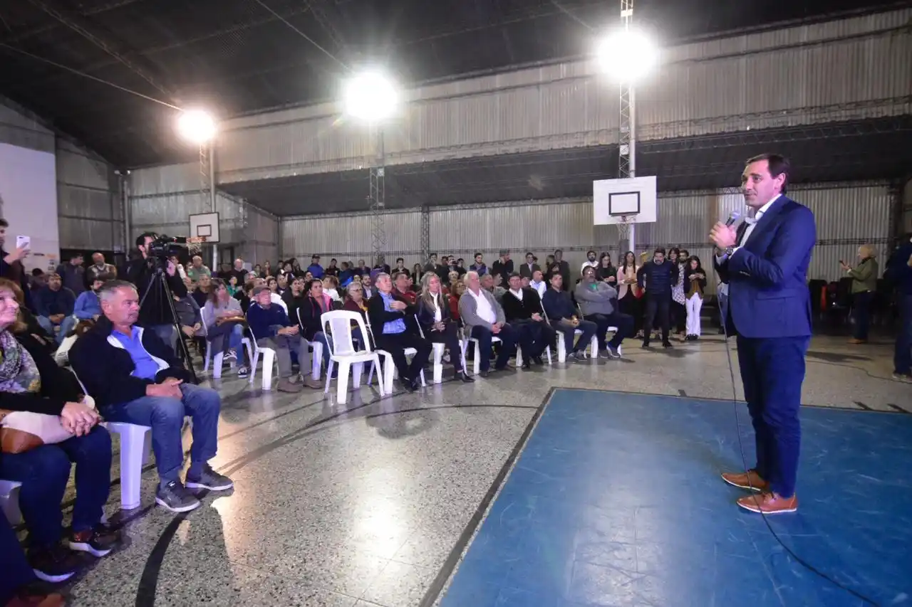 La Plata: Garro creó un fondo para apoyar y asistir a los clubes de barrio