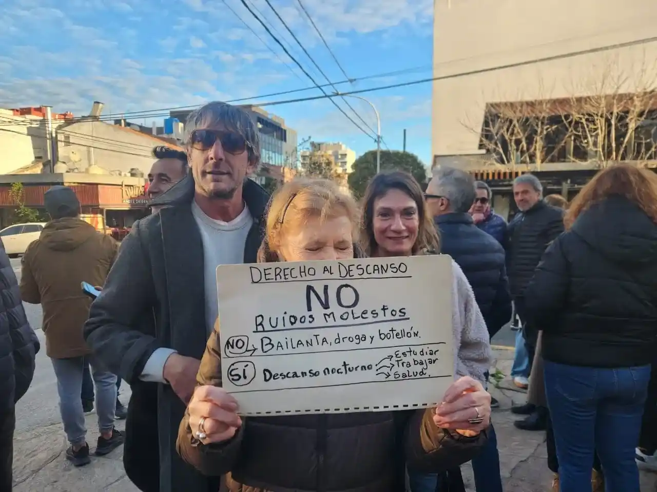 Además, invitaron a participar de la convocatoria a las autoridades locales y a los medios de comunicación para dar visibilidad a la problemática, especialmente en la antesala de las vacaciones de invierno.