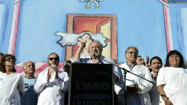 Frente al Congreso, la CTA reclamó por un nuevo paro general