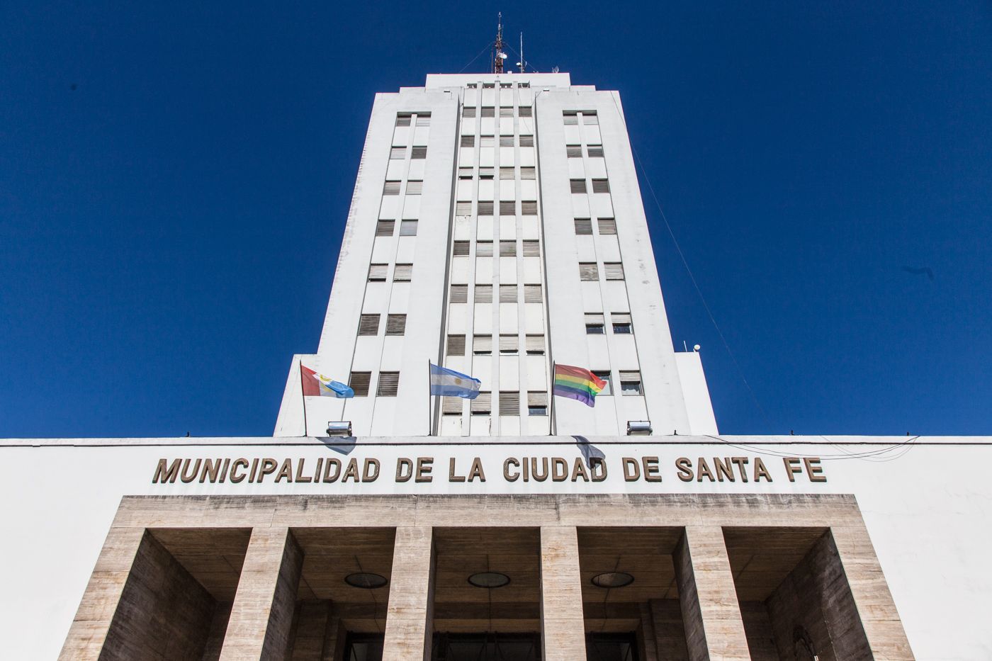 Jatón observó una resolución del Concejo que afectaría la vía pública