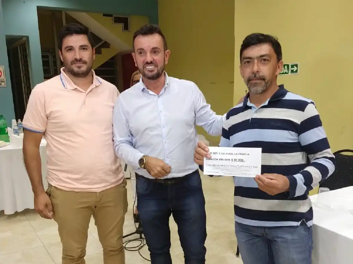 Cooperativa de La Francia entregó aportes a instituciones  