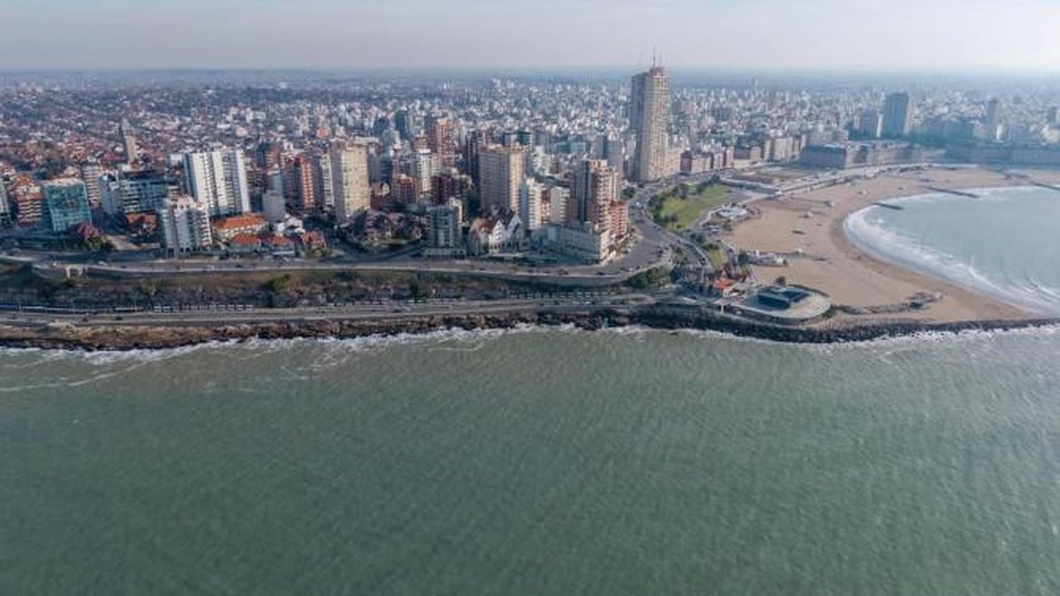 Jueves con lluvias y lloviznas en Mar del Plata: máxima de 11°C