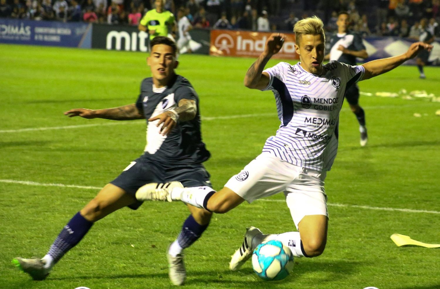 Alvarado volvió a perderlo sobre el final