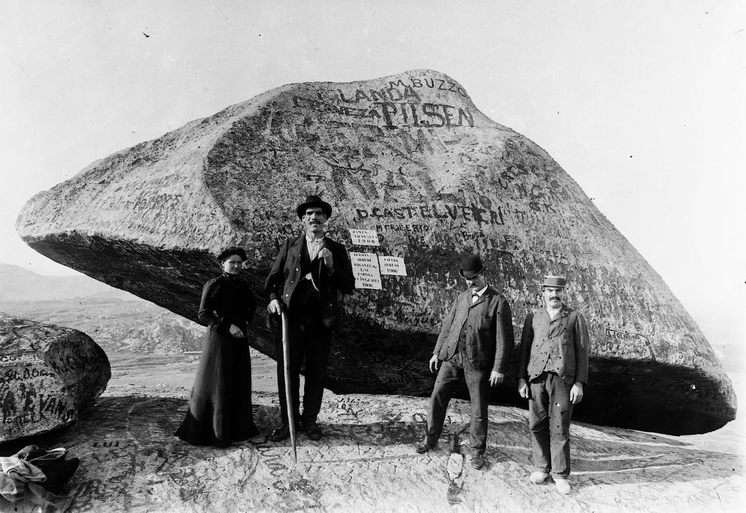 Se cumplen 112 años de la caída de la Piedra Movediza.