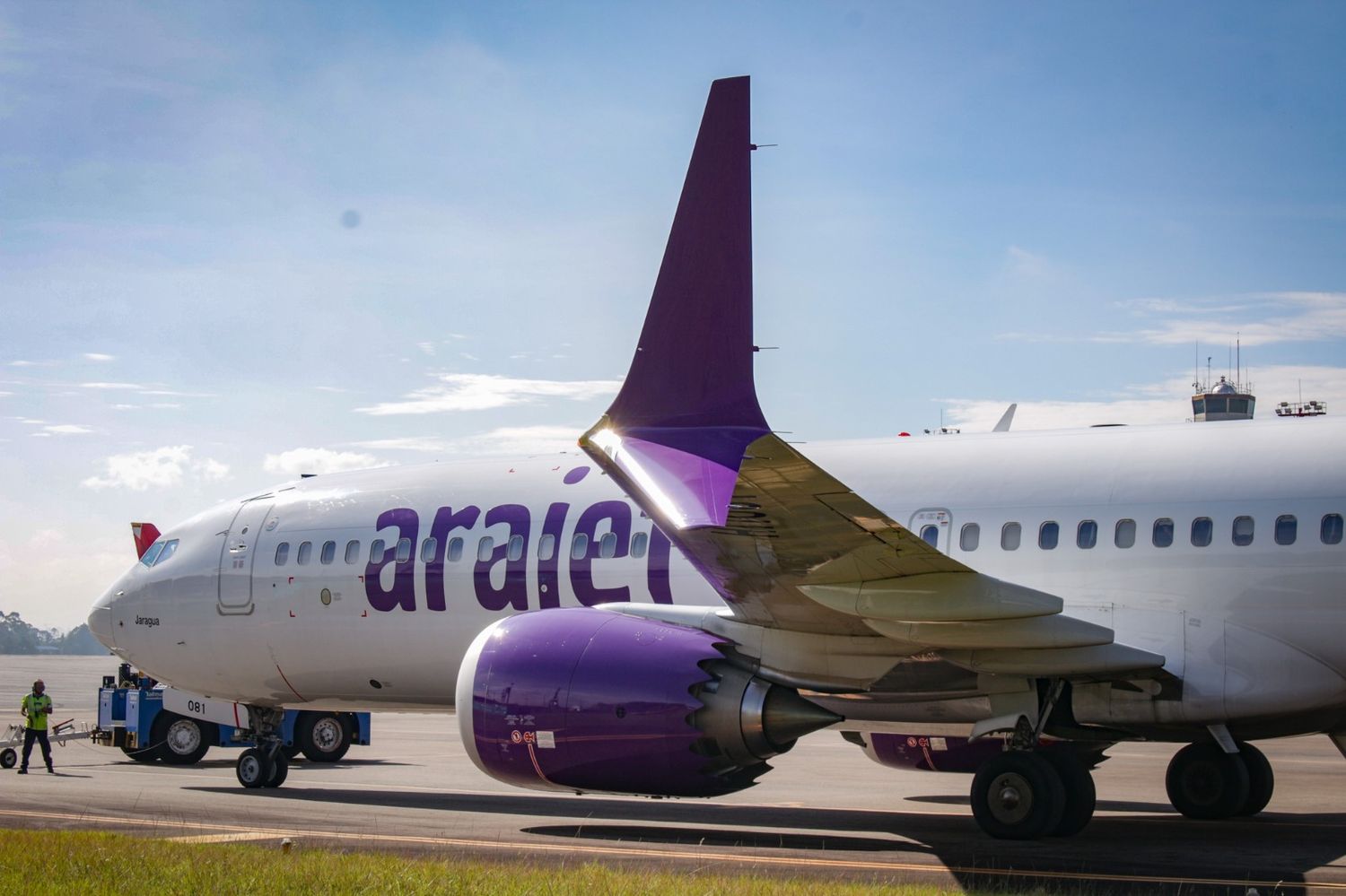 Arajet inaugura vuelo directo Medellín-Punta Cana