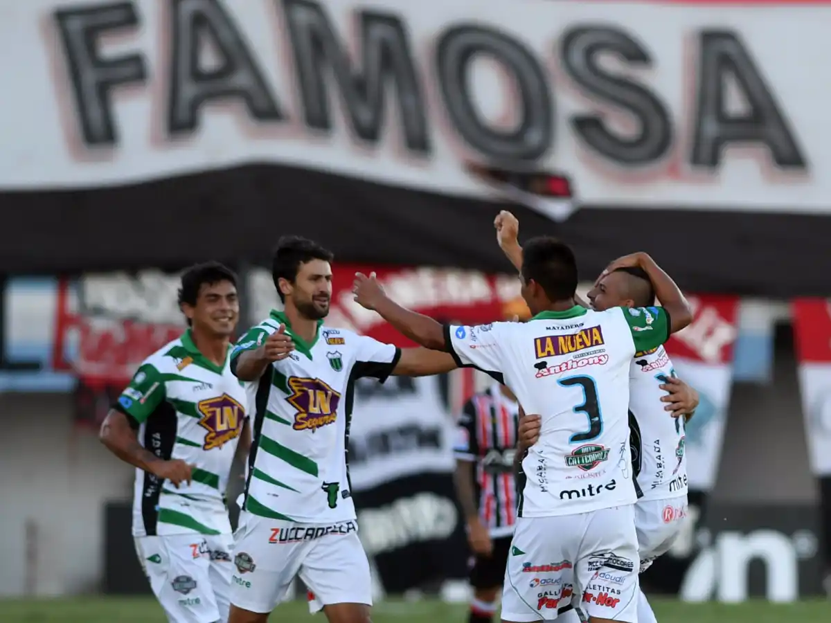 B Nacional: Brown (PM) visita a Chicago