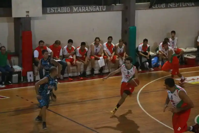 Triunfos de Neptunia y Racing en el salto inicial de la Liga Provincial 