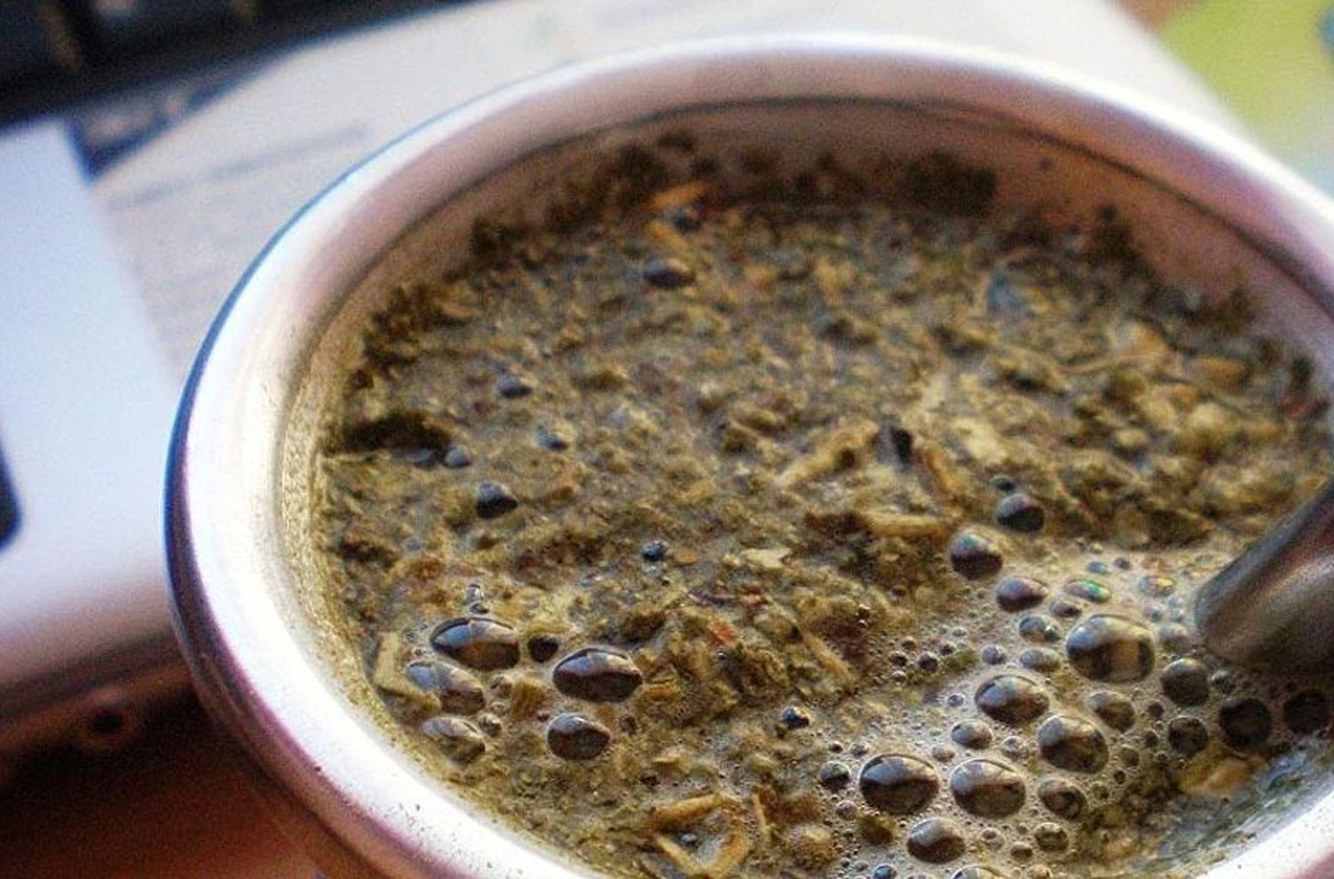El mate, una tradición sagrada para los argentinos, llega a Whatsapp