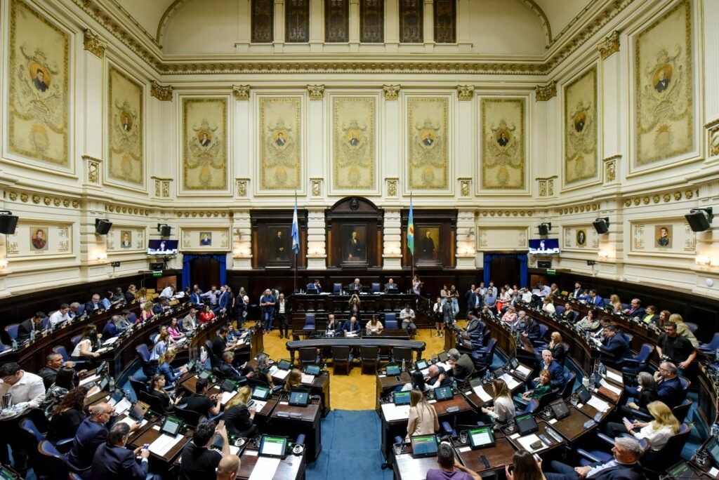 Séptima sesión ordinaria del año en la cámara de Diputados de la Provincia.