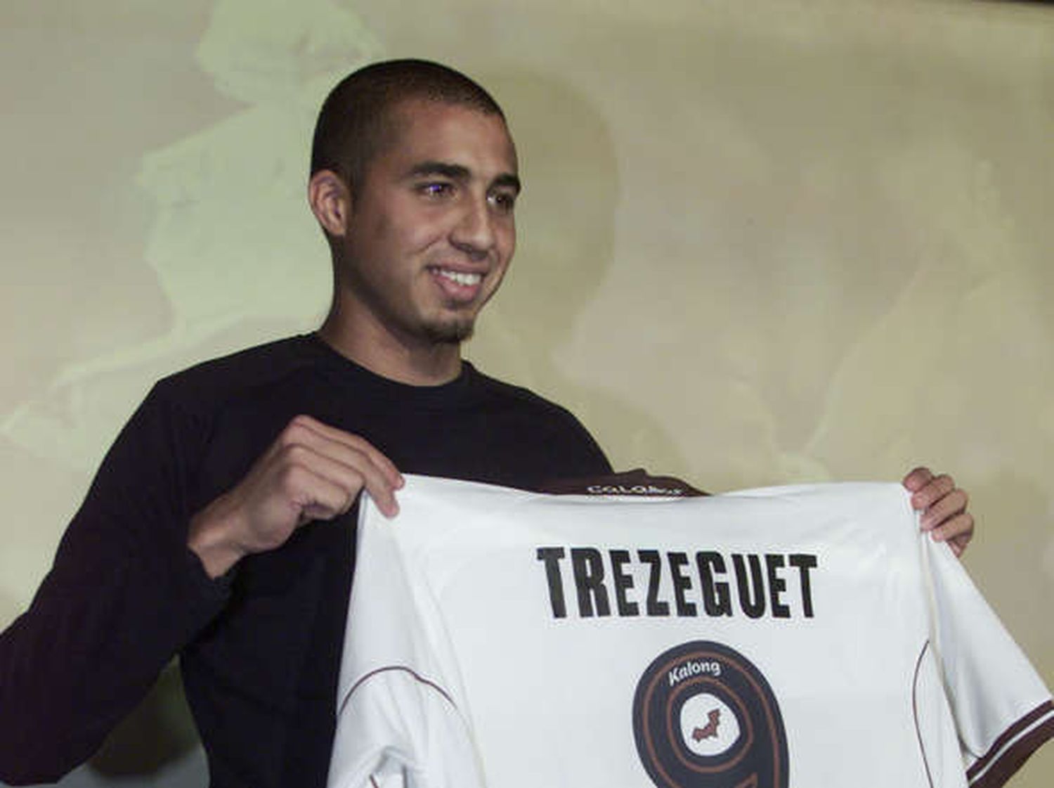 En Vicente López sueñan con que David Trezeguet se retire en Platense