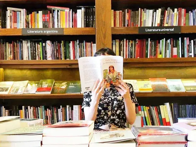 La Fundación El Libro rechazó el proyecto para derogar la ley que protege a las librerías