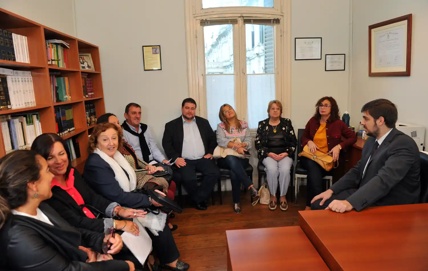 El gobierno provincial presentó a los gremios docentes una nueva propuesta de incremento salarial