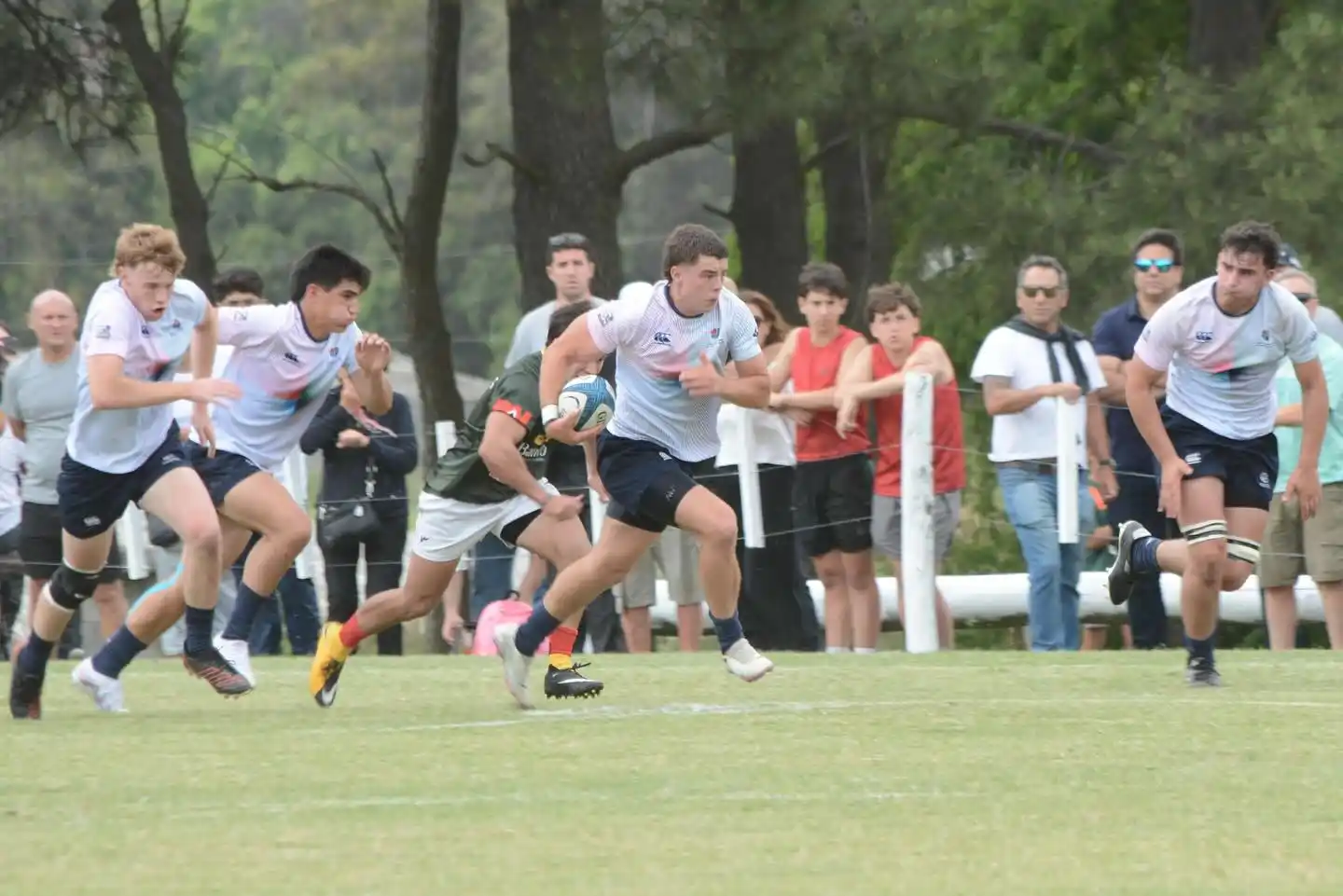 Sulpis, Morea, Cullen y Molinero, cuatro de los tandilenses que representan al Trébol.