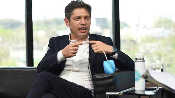 Kicillof cruzó a Milei tras su anuncio: "Es un delirio cósmico penalizar a los diputados que no voten lo que él quiere"