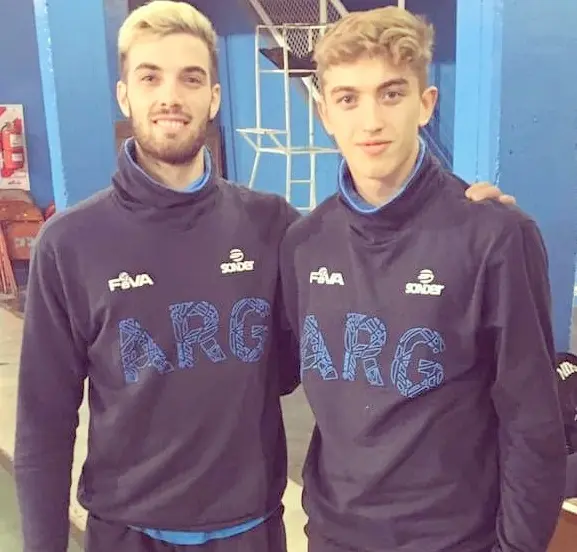 Richards sigue en carrera por un lugar en el Mundial Sub-19