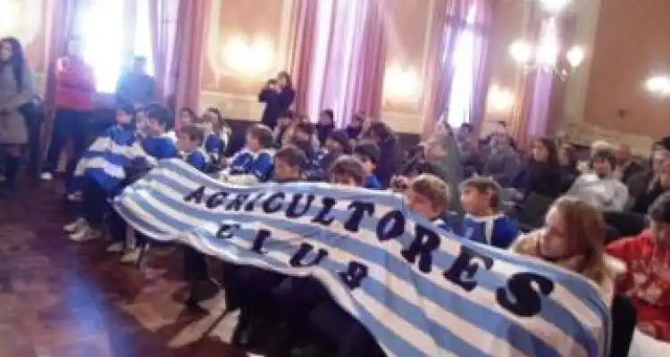 “Estamos escriturando el sueño de la comisión directiva que fundó Agricultores”
