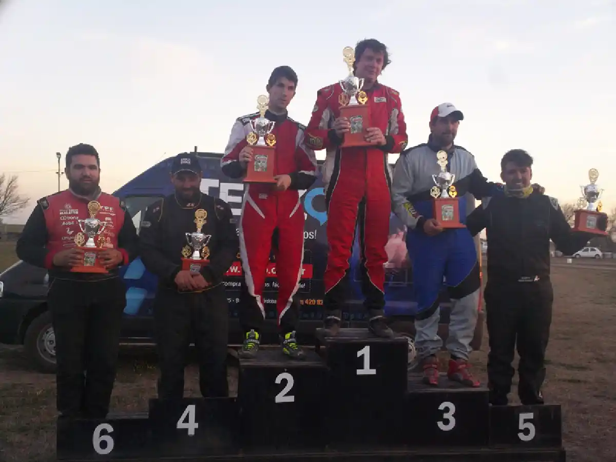 Chipión recibió al karting y midgets