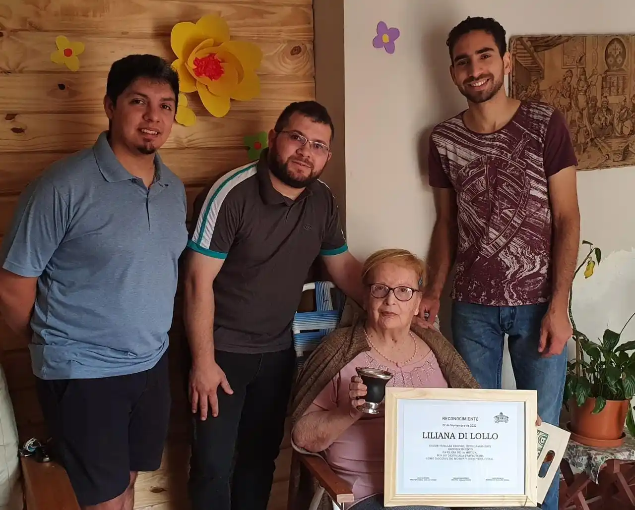 Huellas reconoció a músicos locales