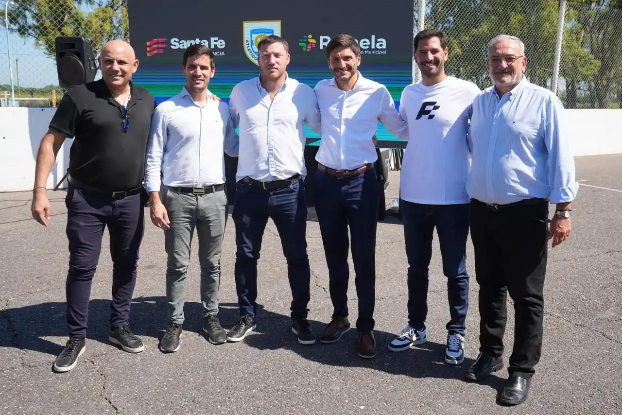 Pullaro presentó la modernización del Autódromo Ciudad de Rafaela y anunció el regreso del TC a la región” - 1