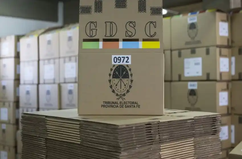 Cerraron las alianzas para las elecciones en Santa Fe a la espera que se definan las fechas a nivel nacional