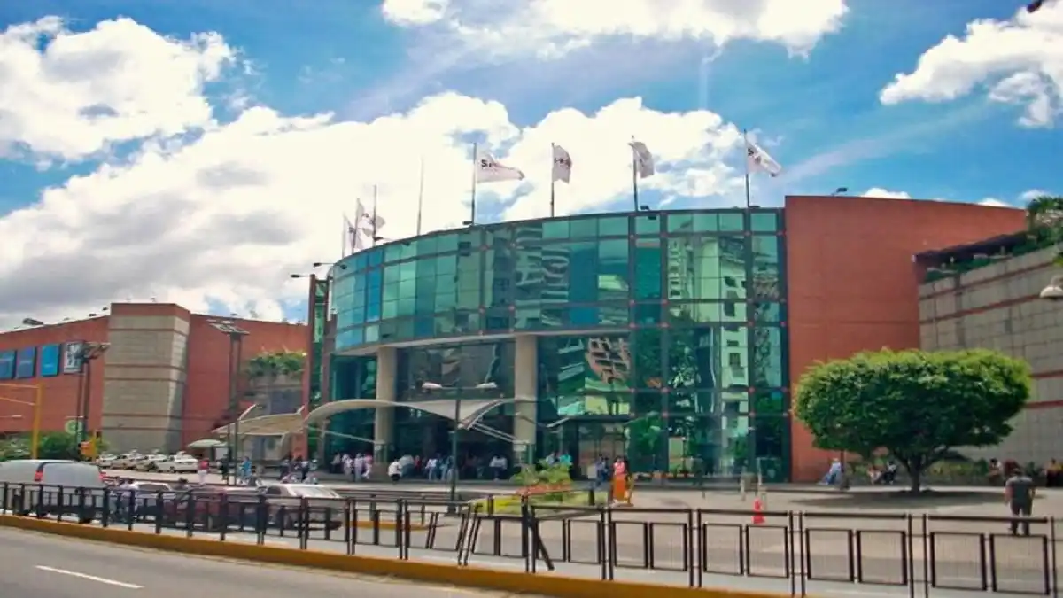 CÓMO LOS CENTROS COMERCIALES siguen siendo «los dinamizadores» de la economía en Venezuela