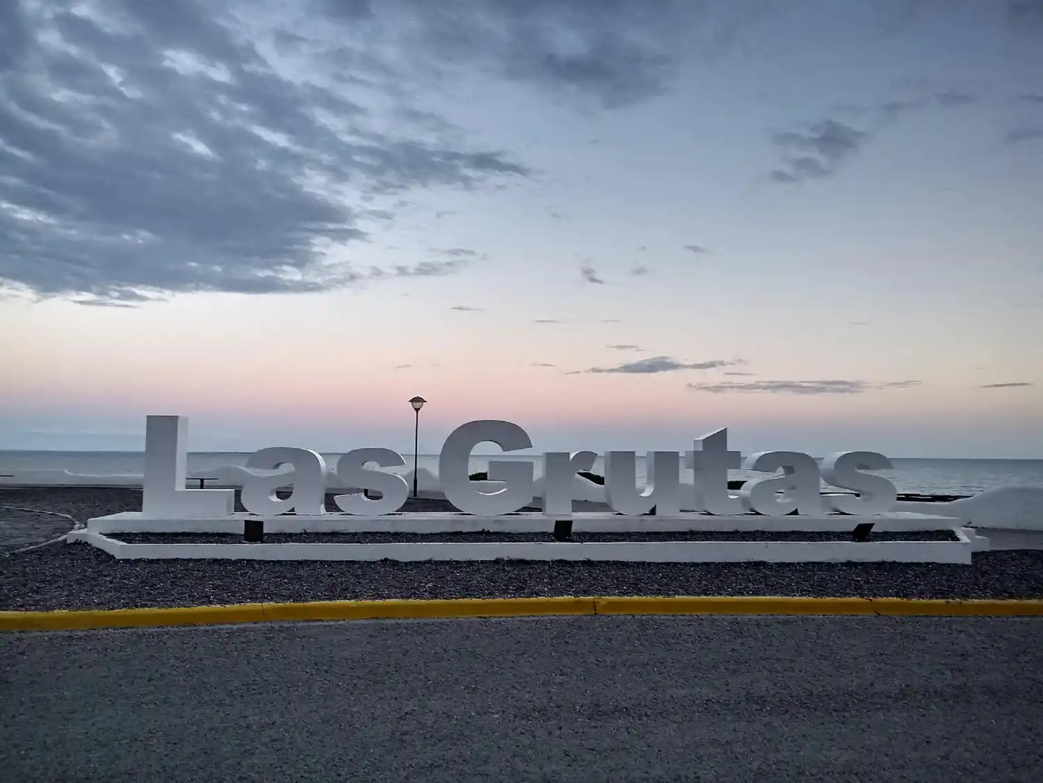 Las Grutas: atacaron a mordiscones a tres policías