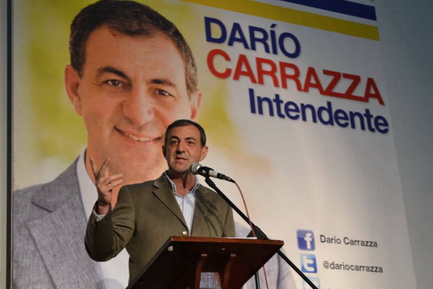 Carrazza sigue camino a las PASO y confirmó a su vice