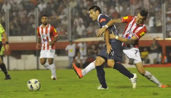 Juventud sumó tres puntos de oro en Tucumán