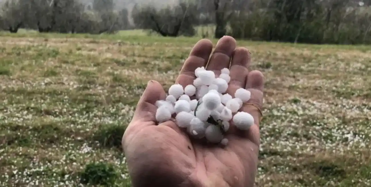 Cayó graupel en dos localidades de Buenos Aires.