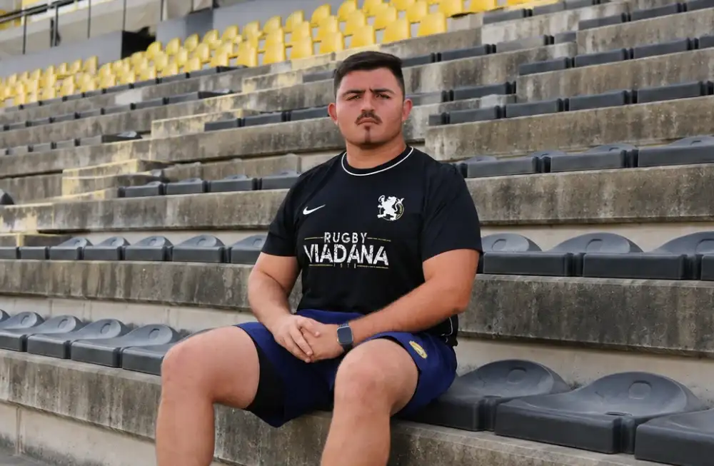 Román jugará en la élite del rugby italiano.