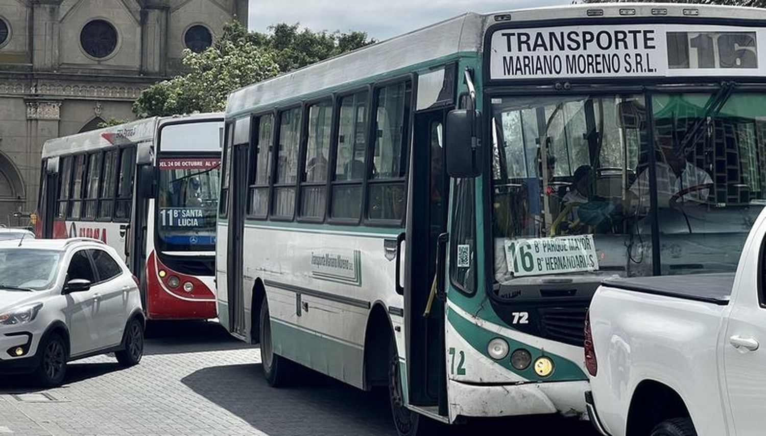 ¿Paro de colectivos? Empresas dicen no poder pagar salarios