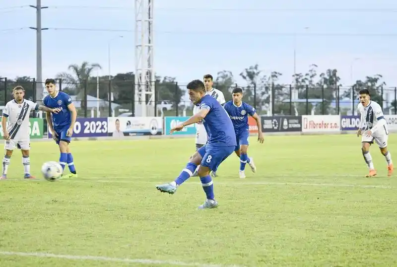 Sol de América se
reencontró con el triunfo