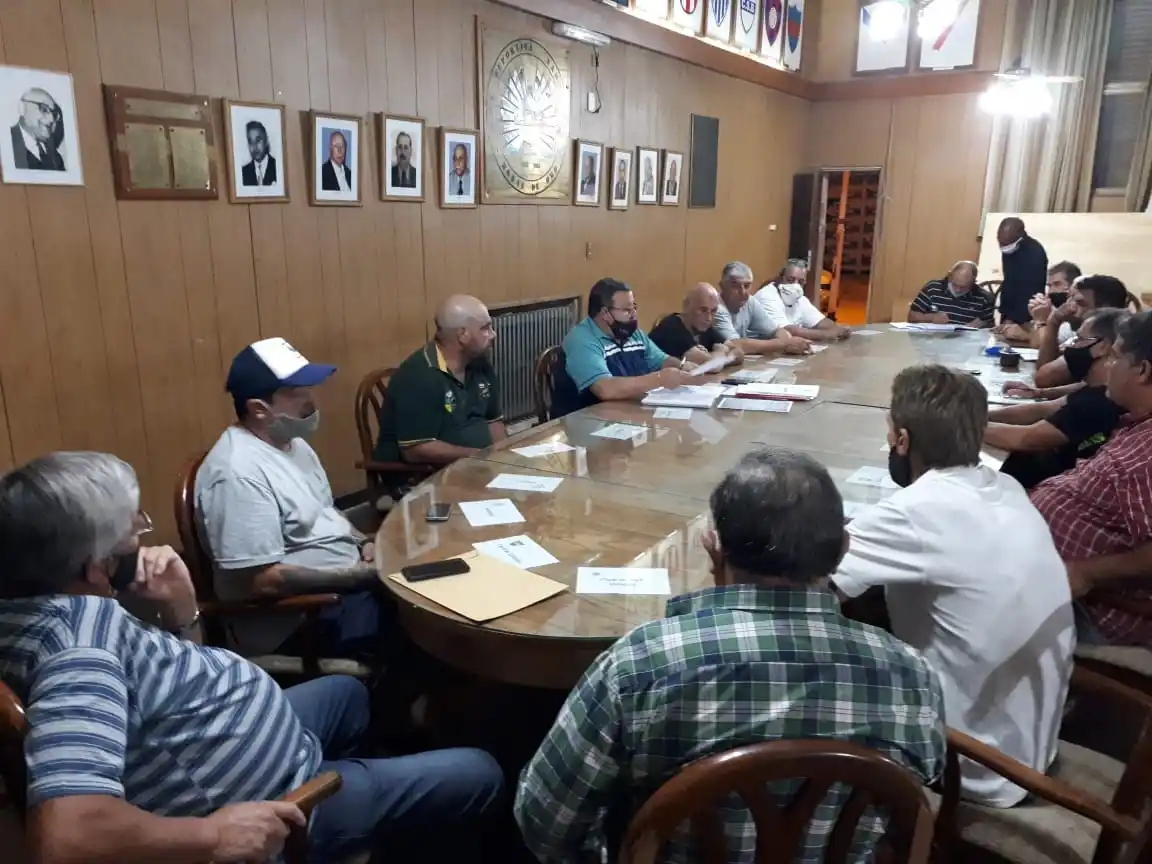 Torneo Preparación: aceptaron la inclusión de Agricultores y La Roca y serán doce los clubes que competirán